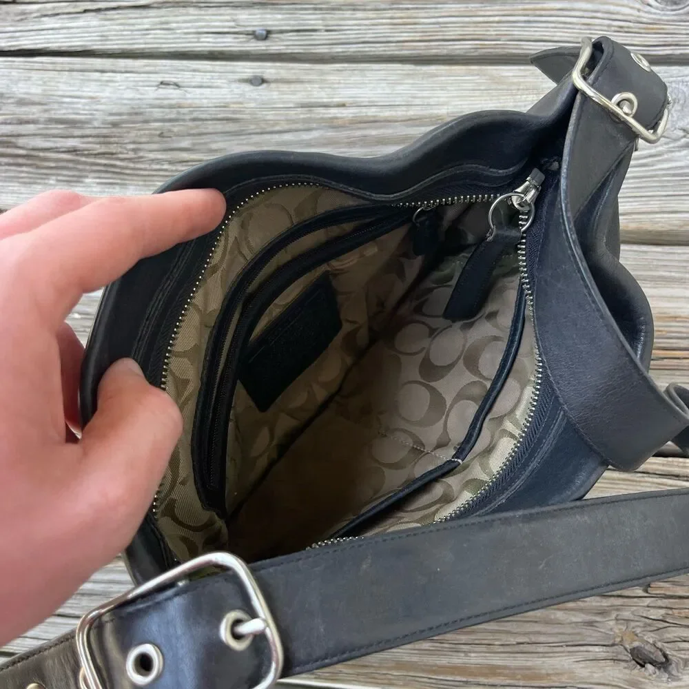 Vintage Coach Legacy 9186 Classic Black Leather Soho Hobo Shoulder Bag - Picture 7 of 7